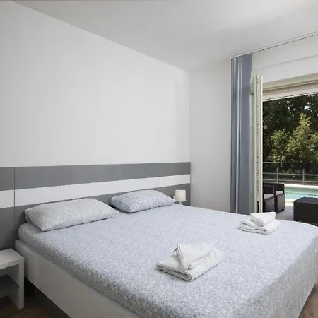 Fuer 5 Personen Und 1 Kind In Pjescana Uvala, Istrien Istrische Riviera 公寓 *